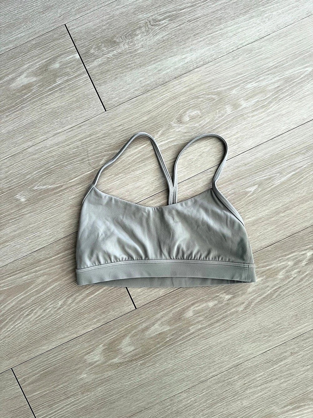 Lululemon Y Flow Bra